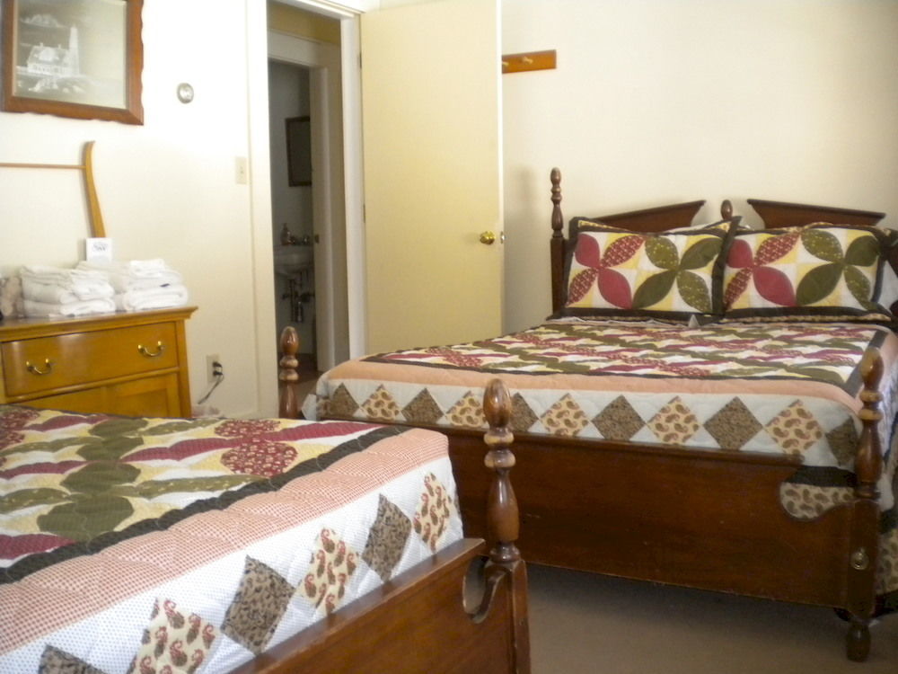 The Sterling Inn Caratunk Экстерьер фото